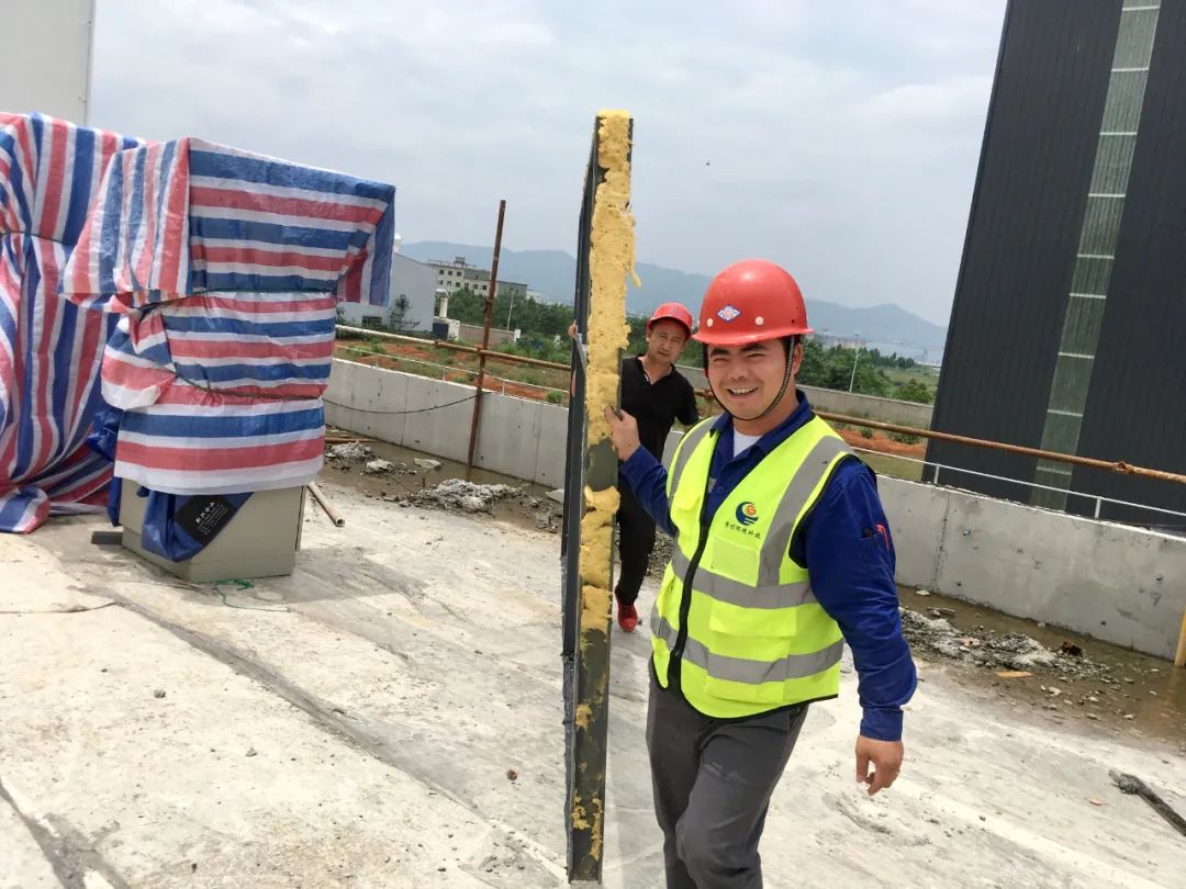 向優(yōu)秀看齊，與榜樣比肩 | 四月優(yōu)秀員工名單出爐