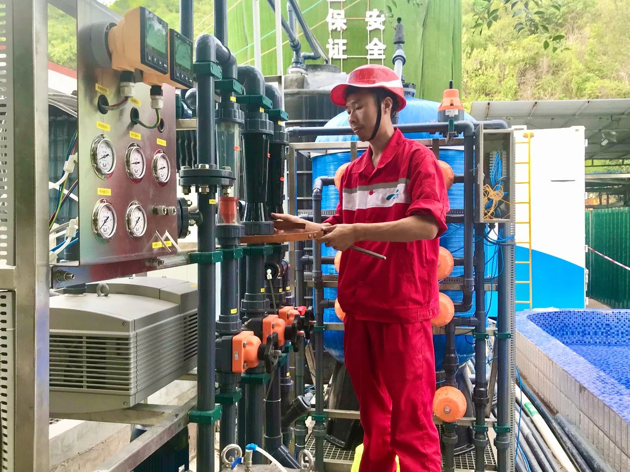 向優(yōu)秀看齊，與榜樣比肩 | 八月優(yōu)秀員工名單出爐