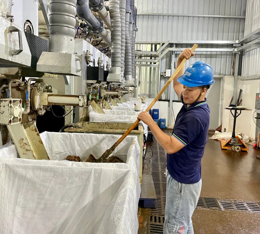 見證優(yōu)秀，載譽(yù)而行|四月優(yōu)秀員工名單出爐